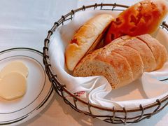 面包-Wolfgang’s Steakhouse 沃夫冈牛排馆(上海白玉兰广场店)