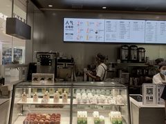 -喜茶(杭州滨江宝龙店)