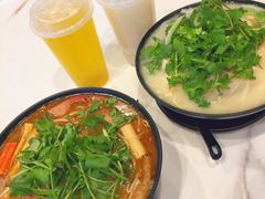 -肥汁米蘭香港米线(长宁来福士店)