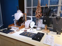 -HeyJewel全球独立设计师原创首饰集合店