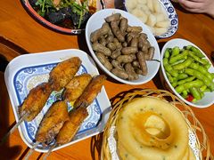 -琥珀老六龙虾(四里河店)