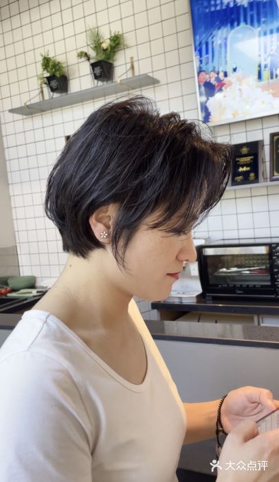 MONE美发沙龙(汉水路店)图片