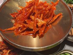 -草家酱蟹炭火烤肉店(珲春南路一店)