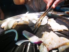 -明洞阿姨·韩式酱蟹烤肉·创意料理(三元桥店)