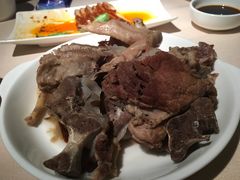 -琥珀·原创臻选店(维家思店)