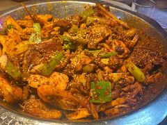 -嘎嘎鸭下巴·爆辣干锅(明教寺店)