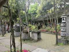 -土砂锅生态山庄·非遗砂锅雅鱼