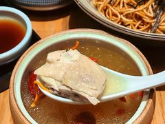 -蟹黄鱼·海派深夜面馆(巨鹿路店)