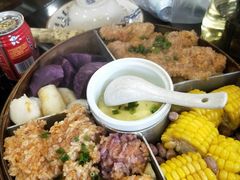 -黄桷树曹家私房菜(江与城店)