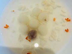 -东方明珠·可口可乐欢乐餐厅