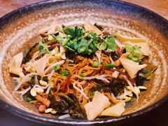 -拾味馆·浓鲜骨汤(光谷天地店)