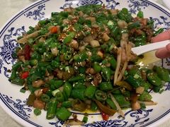 双椒鸡丁-渝信川菜(南滨店)