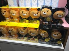 -KAKAO FRIENDS(弘大店)