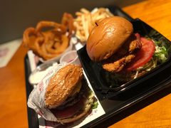 -The Habit Burger Grill 哈比特汉堡(复兴soho店)