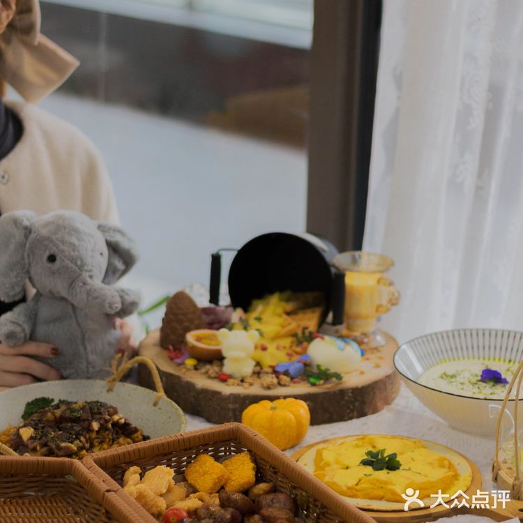 慈溪新晋创意西餐🐘摩洛哥风灰象好治愈呀