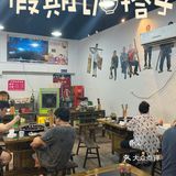 在重庆，鸭肠必须当作小面吃