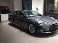 -TESLA 特斯拉(上海太古汇体验店)