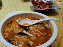 -凯盛食府(右玉小吃街店)