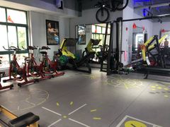 -AK健身普拉提拉伸私教馆(中八店)