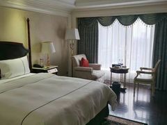 -茂名熹龙国际大酒店(人民广场高铁站店)