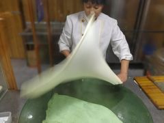 手工甩饼-老字号农家宴