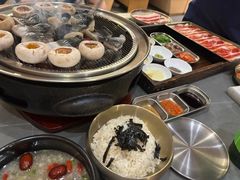 -围炉肉舍•炭烤活鳗•丹东海鲜烤肉(步行街店)