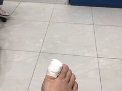 -世龙世家灰指甲·甲沟炎·跖疣护理·修脚(东江湾路店)