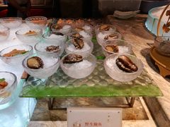 -半岛翡丽海鲜自助餐厅(观风亭店)