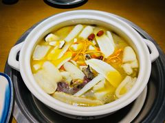 -菌彩云南野生菌火锅(万达广场店)