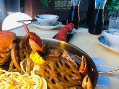 -臻鲜燕海鲜融合餐厅(金陵style店)
