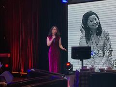 表演-邓丽君音乐主题餐厅