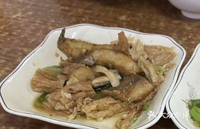 Fried Tofu Skin Braised Sea Bass Rice