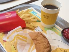 -麦当劳(东方时代广场分店)