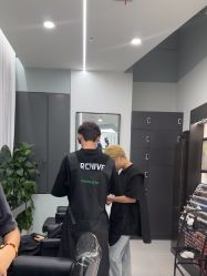 -U·NI SALON 造型