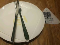 -乐凯撒披萨(东方新世界店)
