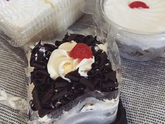 -红宝石·鲜奶小方(万航店)
