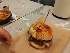 -必胜客(欢乐颂店)