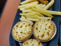 -必胜客(上海华谊新所店)