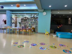 -乐悠游亲子游泳俱乐部