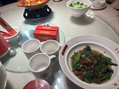 -味上湘菜馆(岳麓山店)