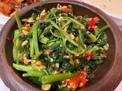 -客家大院·非遗赣南客家菜(郁孤台店)