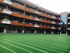 -中加枫华国际学校