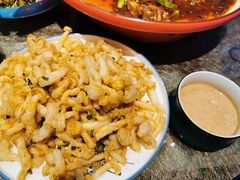 软炸蘑菇-巴特餐饮6加1音乐餐吧·新疆菜
