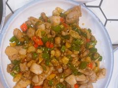 -有家川菜(宝山万达店)