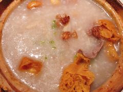 -新大咀港式茶餐厅(宝山万达店)