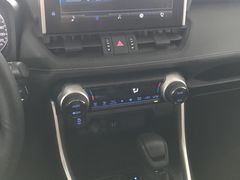 -广汽丰田上海兴伟萌诸光路店