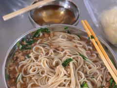 -正宗杨记普洱酸醋米线(总店)