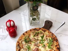 -九月里.自由花园餐厅