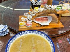 -香麒园·过桥米线·南湖雅宴