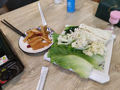 -小鳌陪你小排档·四季小龙虾·田鸡·宵夜(中央第五街店)
